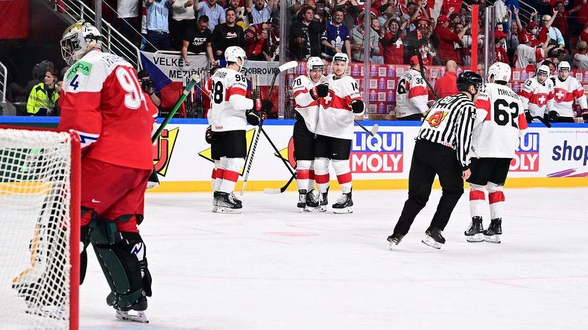 MS V HOKEJI: Češi uzavřou základní část soubojem s Kanadou, Slováci hrají o postupovou naději